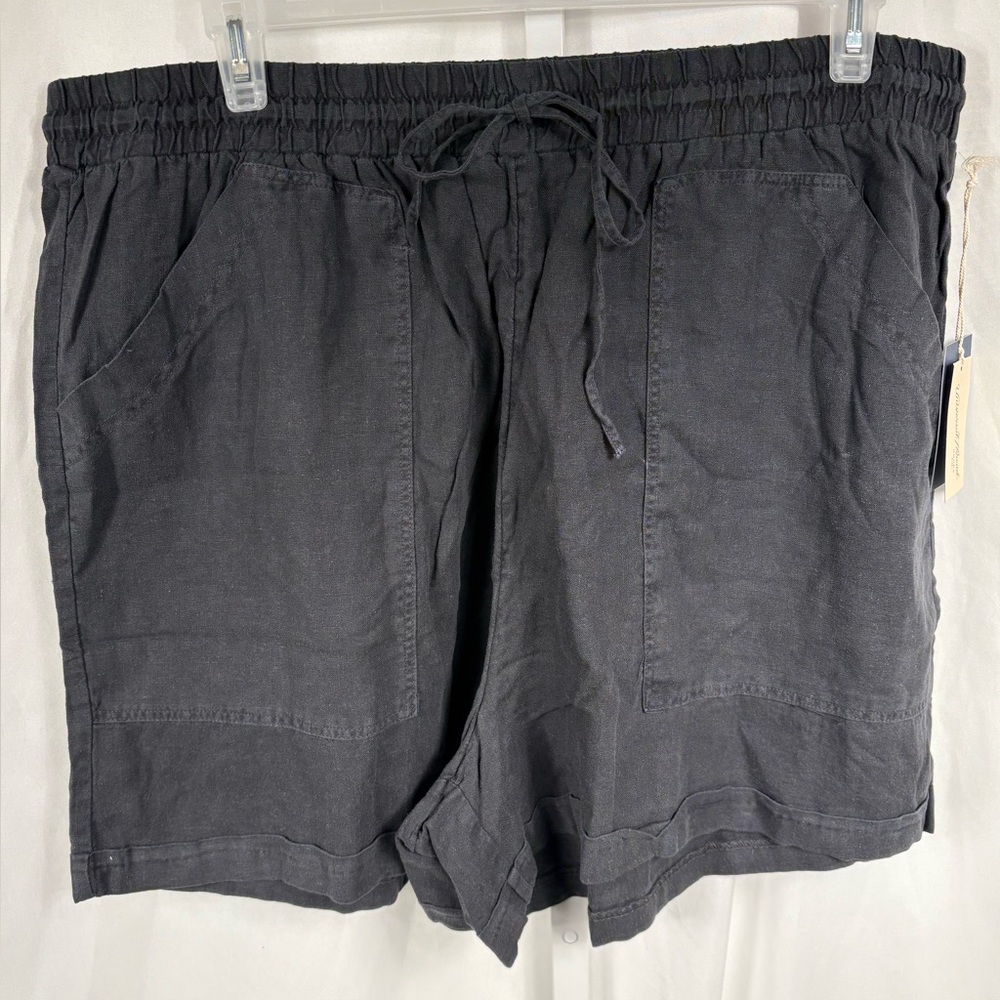 NWT Universal Thread Black Linen/Rayon Shorts, 1X